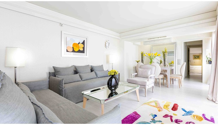 St George Lycabettus Lifestyle Hotel, Афины